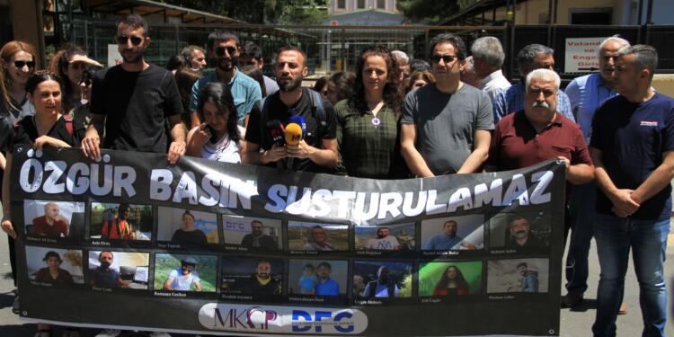 DFG ve MKGP’den ortak açıklama: Meslektaşlarımız bir yıldır hukuksuz bir şekilde tutuklu