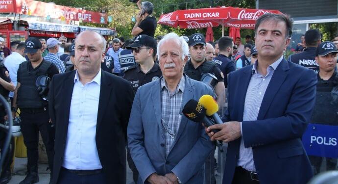 Amed’de Rojava’ya saldırılar protesto edildi