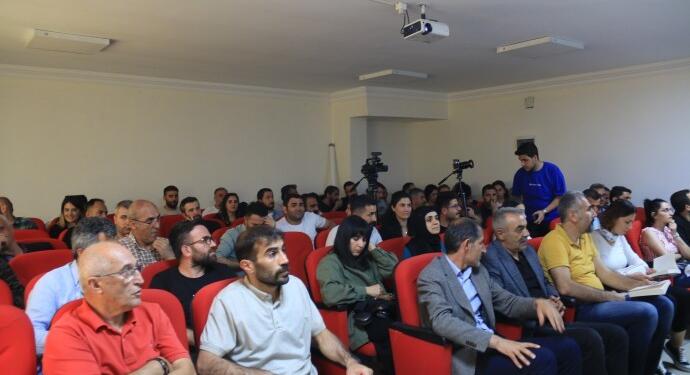 Wan’da ‘Ape Musa 100 Yaşında’ söyleşisi