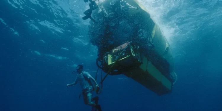 Kayıp denizaltı enkazı bulundu: Tüm yolcuların öldüğü açıklandı