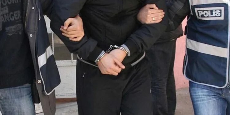 Rehabilitasyon merkezi müdürünün aracında uyuşturucu yakalandı