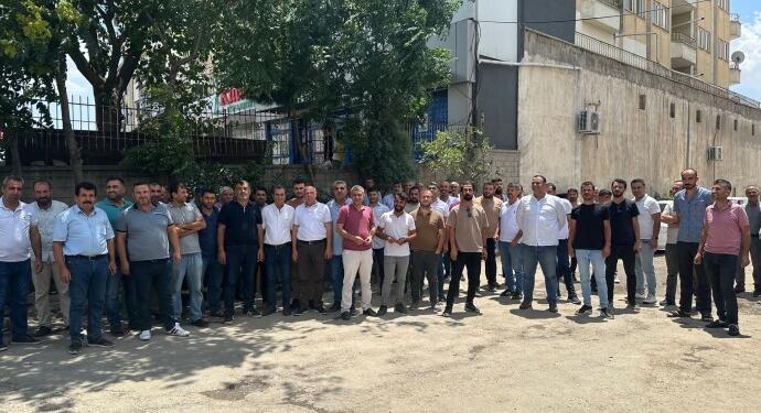 AKP’li Hezo Belediyesi işçileri iş bıraktı