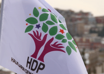 HDP’den Aygül açıklaması: Gazetecilerin üzerinden elinizi çekin