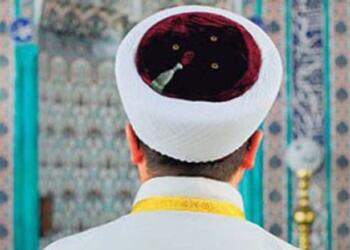 İzmir’de okullara din görevlileri atandı