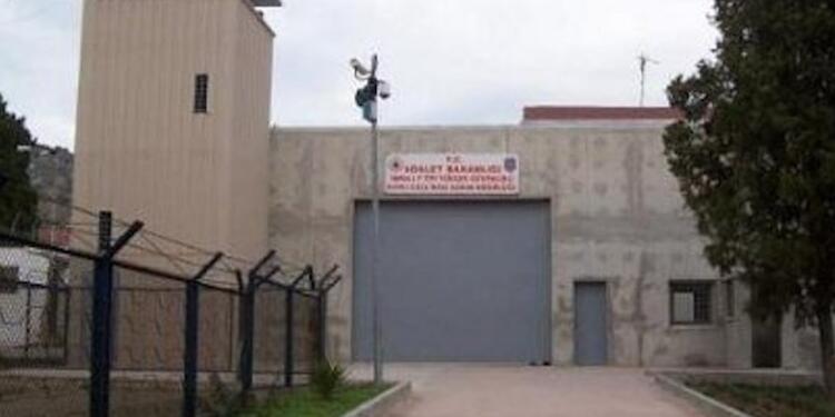 ‘Çözüm isteniyorsa Abdullah Öcalan’la görüşülmeli’