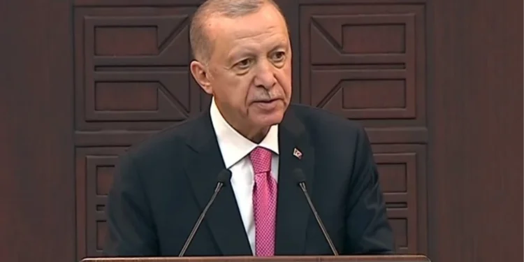Erdoğan yeni kabineyi açıkladı