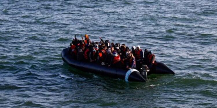 Senegal’de mültecileri taşıyan tekne alabora oldu: 14 kişi hayatını kaybetti