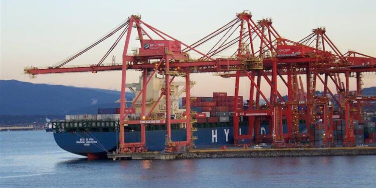 Kanada’da liman çalışanları greve gitti