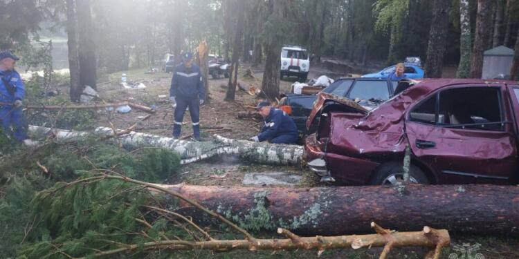Rusya’nın batısında kasırga: 8 ölü, 27 yaralı
