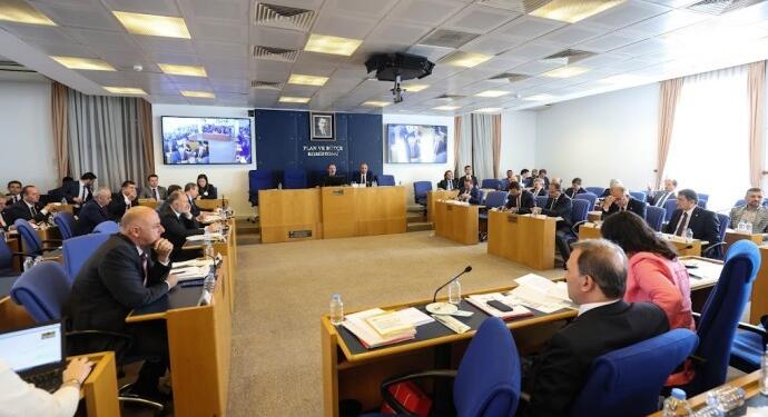 Ek bütçe teklifi komisyondan geçti