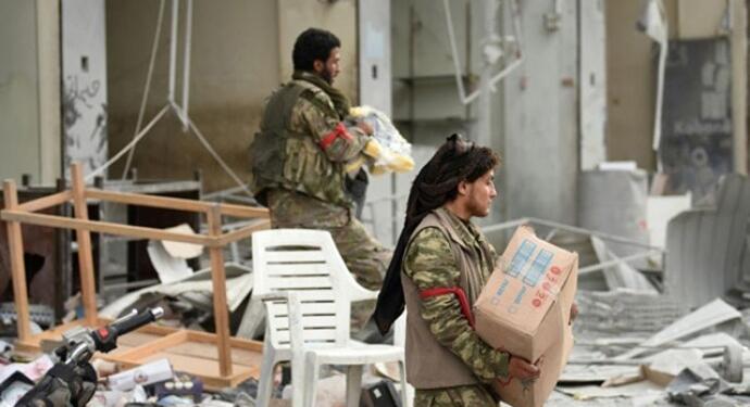 Oluç: Efrîn’de ÖSO eliyle Kürtlere karşı savaş suçu işleniyor