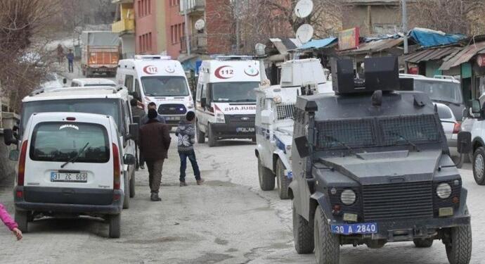 Çatışma bölgesinde yoğun ambulans hareketliliği