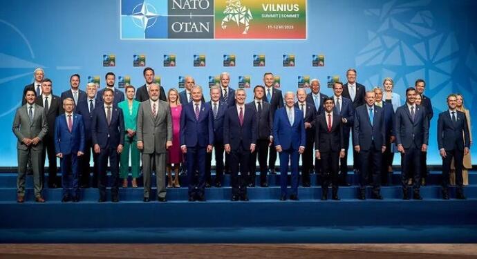 Gazeteci Baksi: Erdoğan NATO’dan eli boş döndü