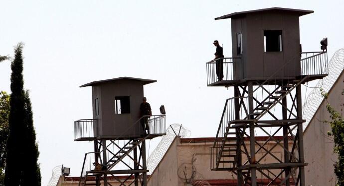 Cezaevlerinde baskılar had safhaya ulaştı