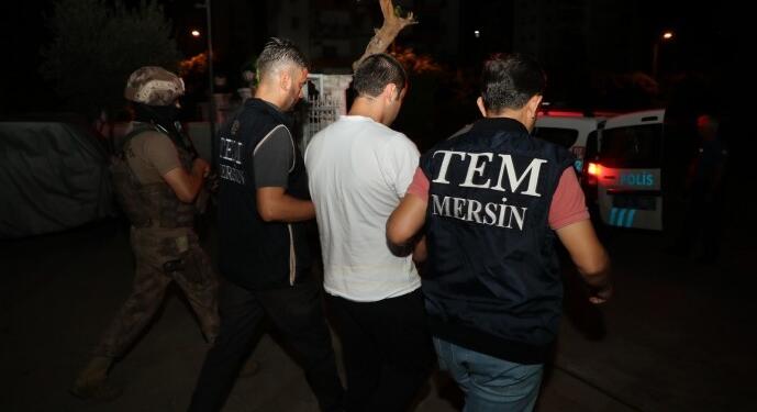 Mersin’de ev baskınları: 11 kişi gözaltına alındı