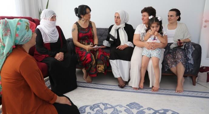 İstanbul’da ev ev kadın buluşması