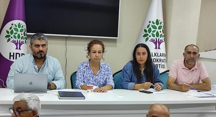 HDP İstanbul yeni eşbaşkanlarını seçti