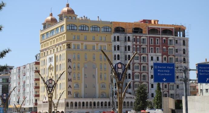 AKP’li belediyeden ‘kaçak kat’ jesti!