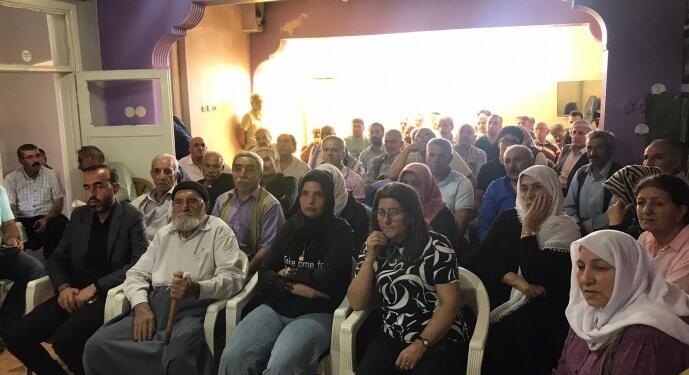 Halk toplantısında tecrit eleştirisi: Haber alınamaması büyük eksikliktir