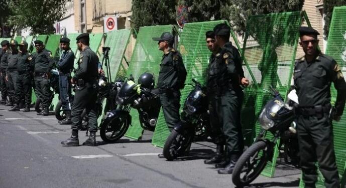 İran’da karakola saldırı: Bir polis hayatını kaybetti