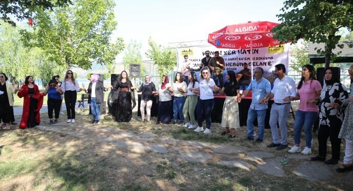 Tarha: Festivallerle kültürümüzün için boşaltmaya çalışıyorlar