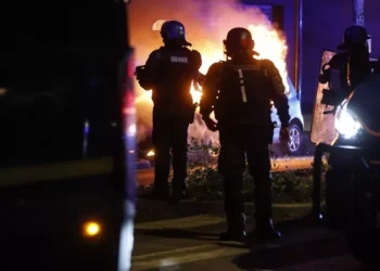 Fransa’da protestolar 4’üncü gününde: En az bin 300 gözaltı