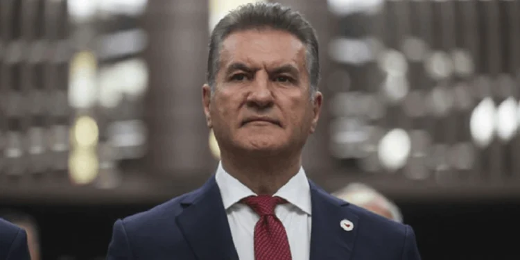 Sarıgül’e Meclis’te yumruklu saldırı