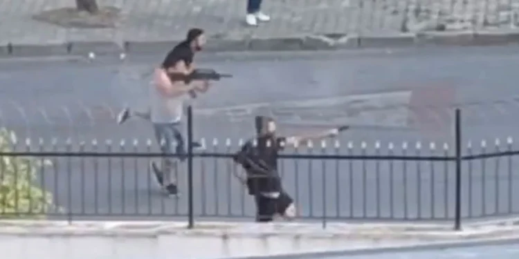 Esenyurt’ta sokak ortasında çatışma