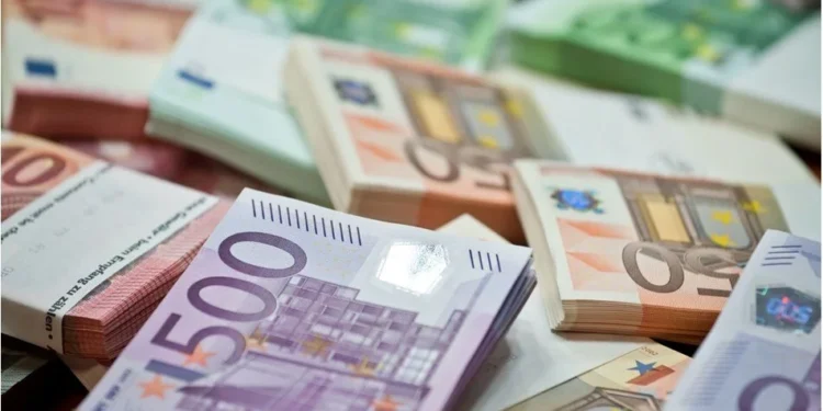 1 Euro 30 lira oldu!