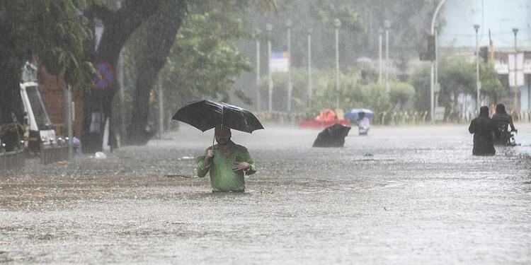 Pakistan’da muson yağmurları nedeniyel 50 kişi öldü