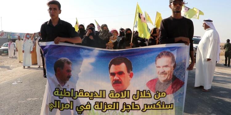 Arap halkı Abdullah Öcalan için yürüdü