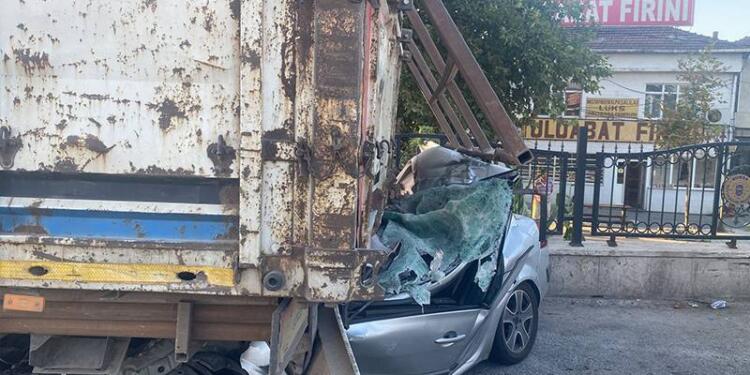 Bursa’da trafik kazası: 4 ölü, 2 yaralı
