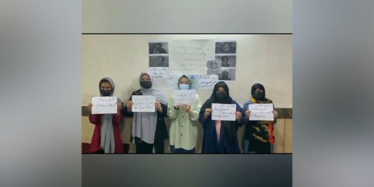 Afgan kadınlardan çağrı: Ülkemizi Taliban’dan arındırın