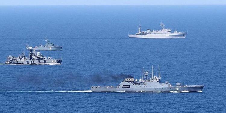 Wall Street Journal: Türk şirketler Rusya’nın petrolünü taşıyor