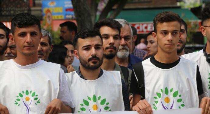 Gözaltında kolu kırılan Dalmış’a hakaret davası açıldı