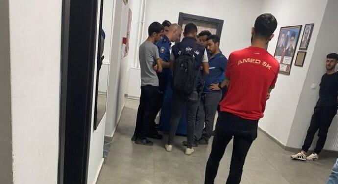 Gözaltına alınan Amedspor taraftarları adliyeye sevk edildi