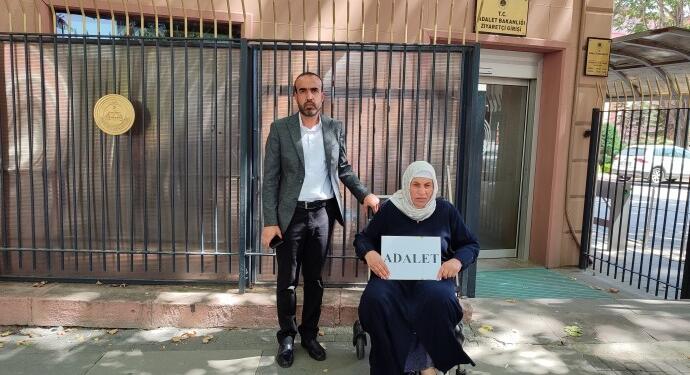 Şenyaşar ailesi Adalet Bakanlığı’na alınmadı: Emine Şenyaşar ağıt yaktı