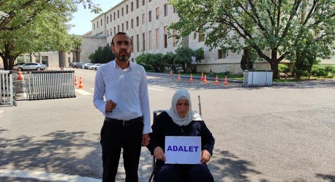 Adalet Bakanlığı’na giden Emine Şenyaşar’ın görüşme talebi reddedildi