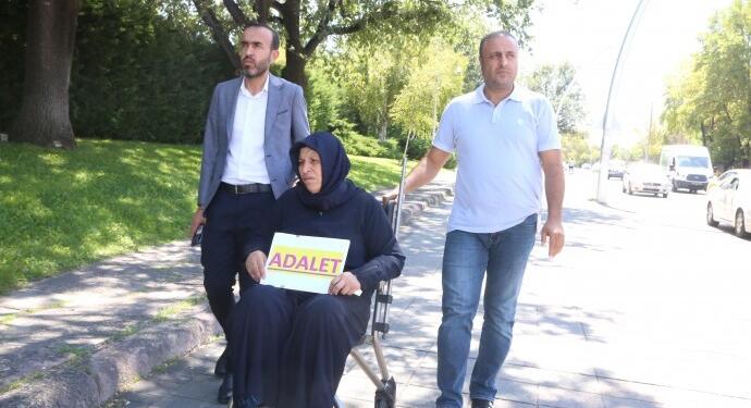 Şenyaşar ailesinin eylemini takip eden gazetecilere gözaltı tehdidi