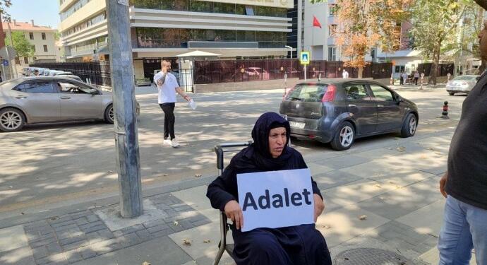 AKP’nin tüm etkinliklerini dolaşan bakanın bir Şenyaşar ailesi ile görüşmeye vakti yok!