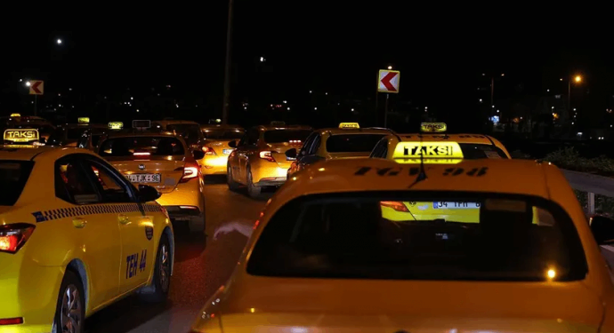 UKOME toplantısı öncesi taksiciler eylem yaptı