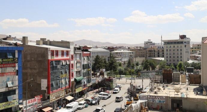 İMO Başkanı Atik: Dar ve orta gelirliler için ev almak imkansız hale geldi