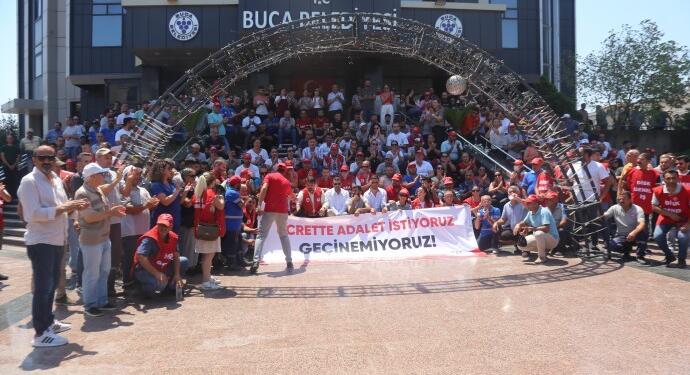 İzmir’de belediye işçileri ek protokol için sokağa indi