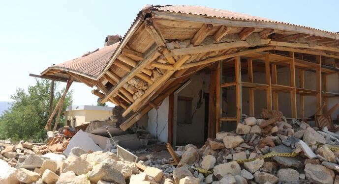 Musolar’da deprem enkazı 6 aydır yerde