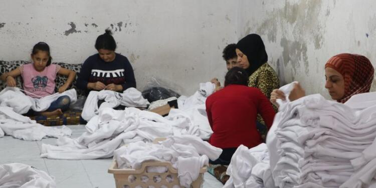 Şam’ın ambargosu Şêxmeqsûd’ta insanları göçe zorluyor