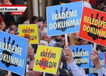 Ama işte birazcık kel, birazcık tombul…