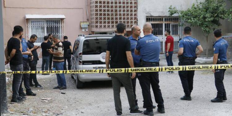 Mangal yaparken ailesinden 6 kişiyi vurdu: 1 kişi öldü