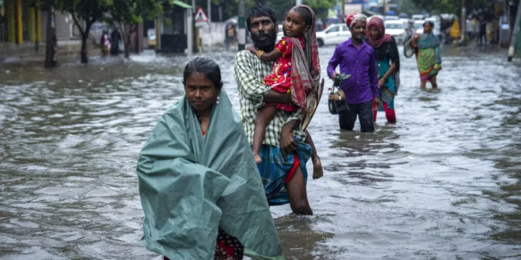 Bangladeş’te sel nedeniyle 29 kişi hayatını kaybetti