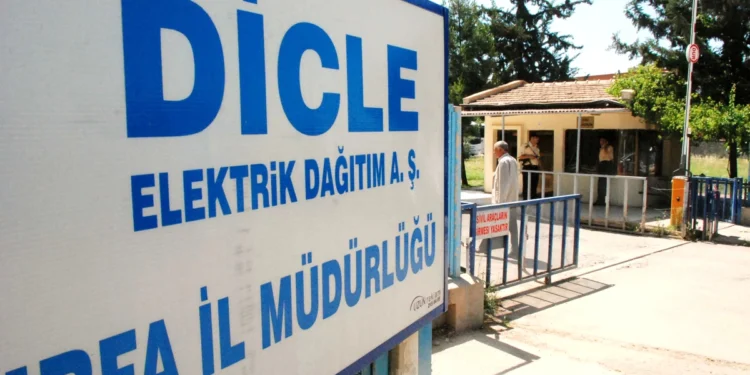 DEDAŞ Riha’nın Serêkanî ilçesinde 7 mahallenin elektriğini kesti