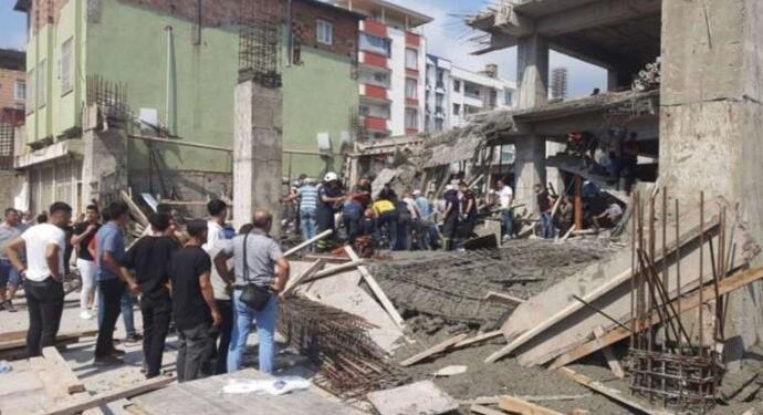 Hatay’da inşaatta göçük:  4 işçi yaralandı